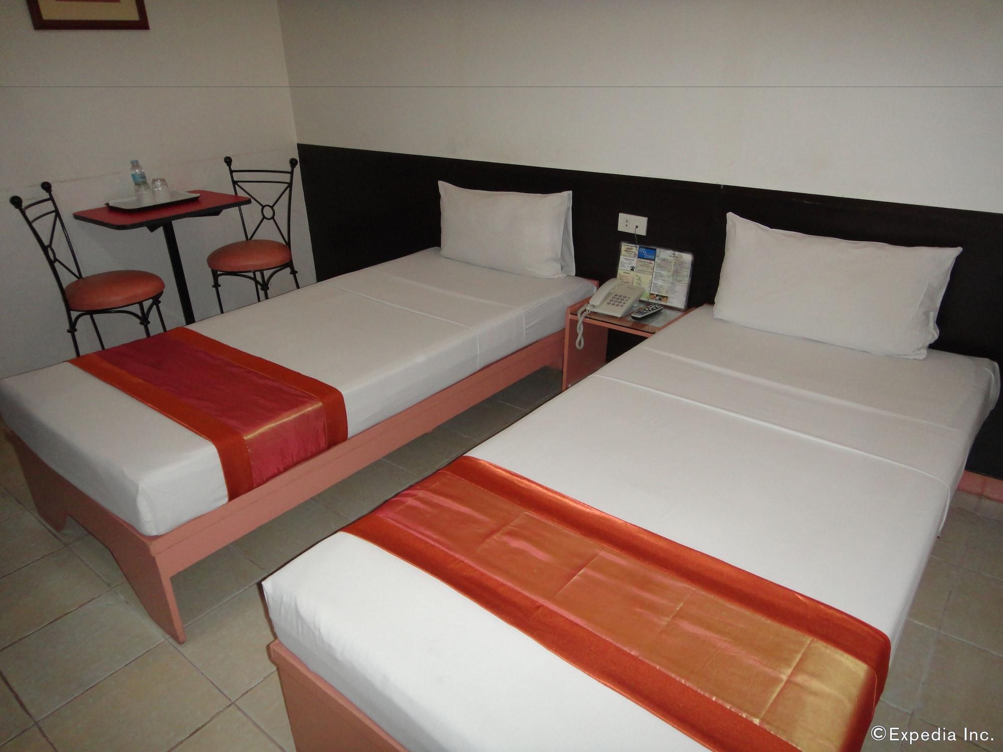 Hotel Pier Cuatro Cebu Exteriör bild